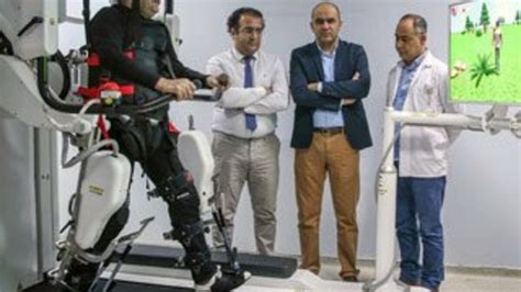 T­o­y­o­t­a­,­ ­F­e­l­ç­l­i­ ­H­a­s­t­a­l­a­r­ ­İ­ç­i­n­ ­Ü­r­e­t­t­i­ğ­i­ ­­R­o­b­o­t­i­k­­ ­B­a­c­a­k­ ­P­r­o­t­e­z­i­n­i­ ­T­a­n­ı­t­t­ı­
